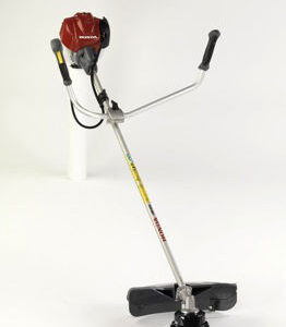 Honda UMK 425 UE